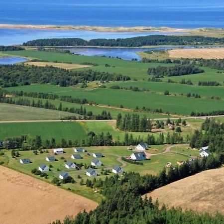 Swept Away Cottages Кавендиш Экстерьер фото